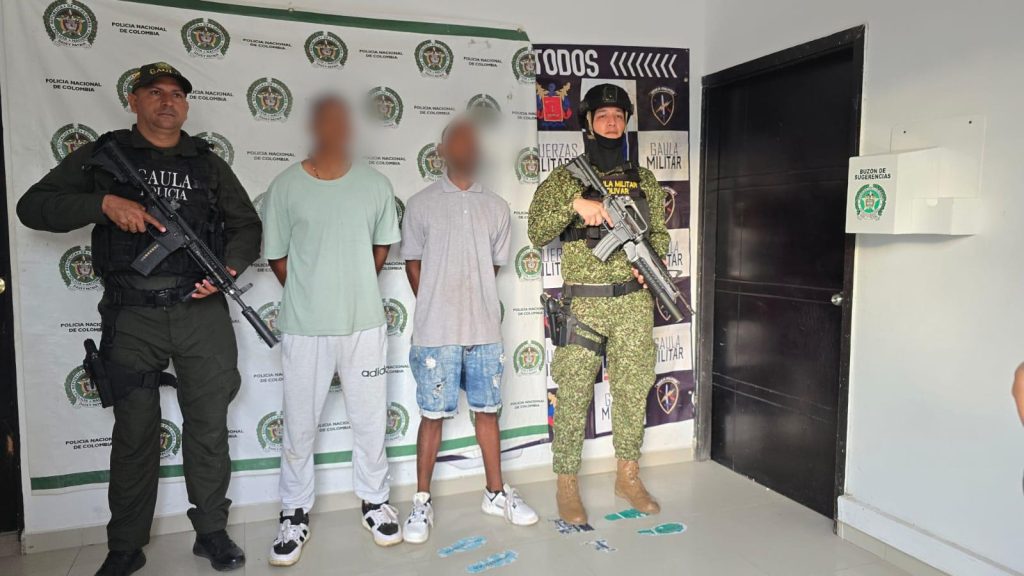 ARC.FOTO.CAPTURADOS PRESUNTOS EXTORSIONISTASQUE DELINQUÍAN EN LOS MONTES DE MARÍA (1)